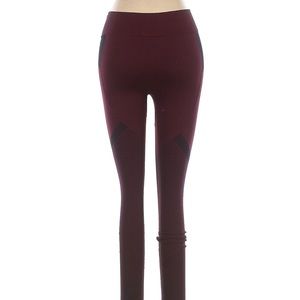 Abercrombie Burgundy and Navy Yoga Pants